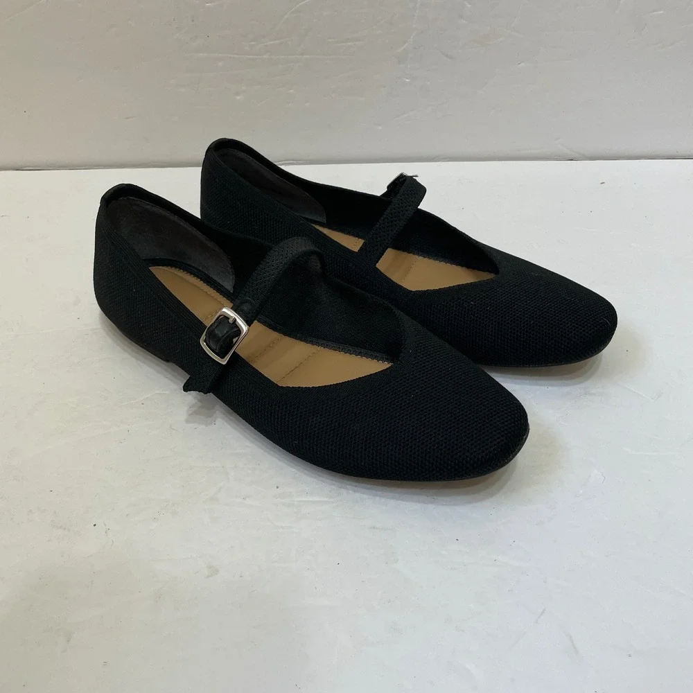 ME TOO SHELBY MARY JANE FLATS IN BLACK‎